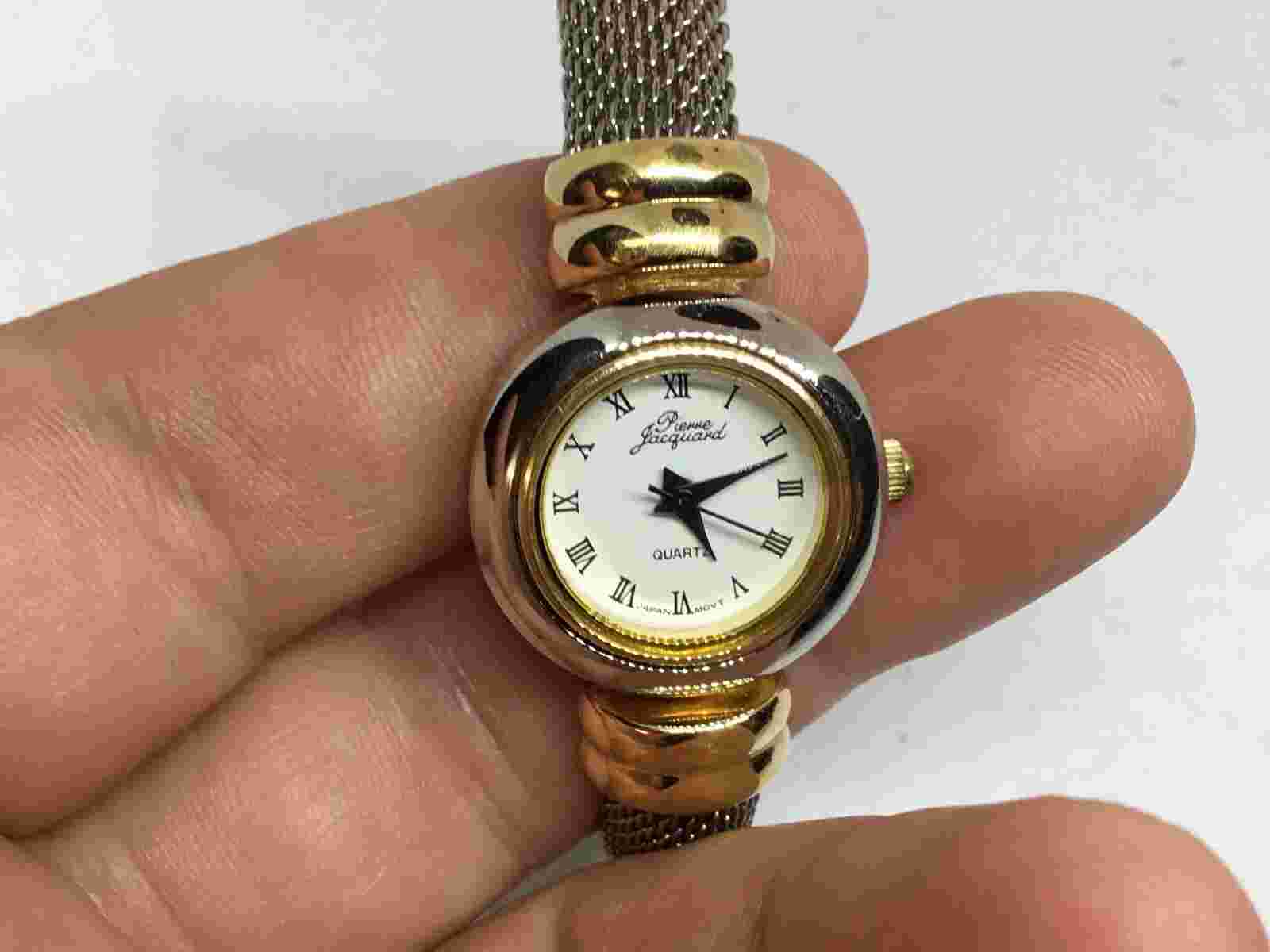 WOMEN'S PIERRE JACQUARD TWO TONE MESH BANGLE BAND WATCH WHITE DIAL H8