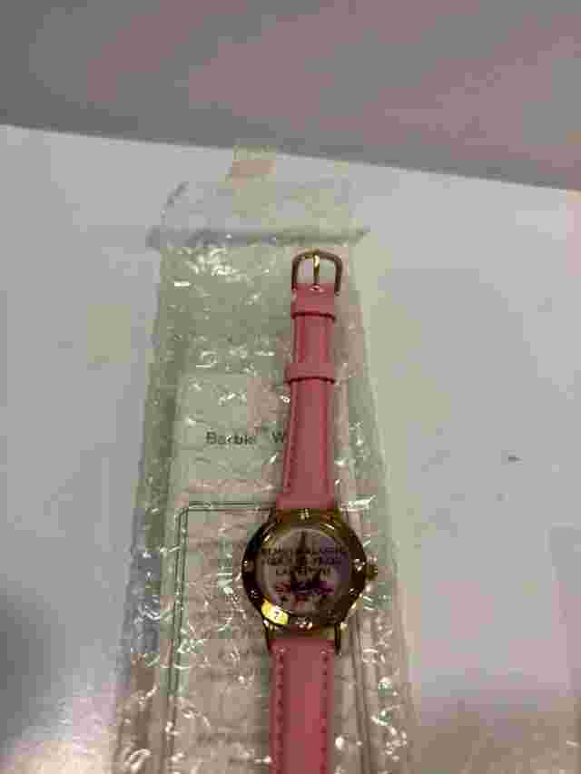 Barbie Princess Mattel Avon Wrist Watch NOS New in Box Pink Band Round Face 1997