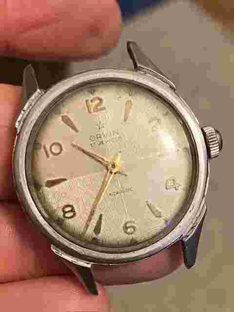 Vintage ORVIN 17 JEWEL WRIST WATCH (TEXTURED TWO-TONE DIAL)