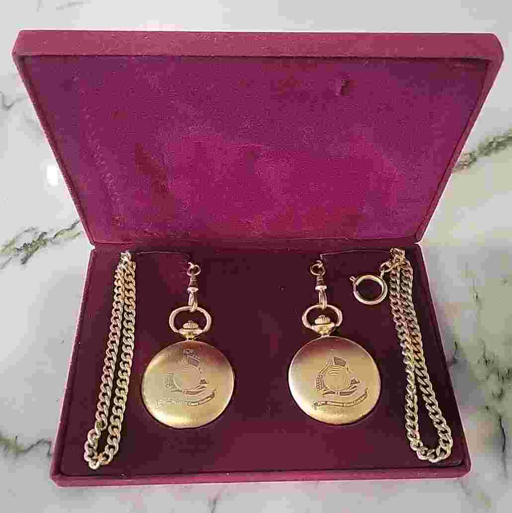PACKET WATCH SET. TIME CORP.  Unisex. 37 Th. Supreme Court Session .