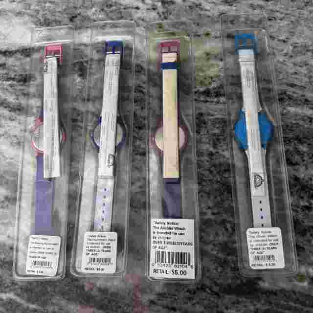 Vintage 90s "Oliver Aladdin Sleeping B Walt Disney Kids Watch Lot New/Sealed