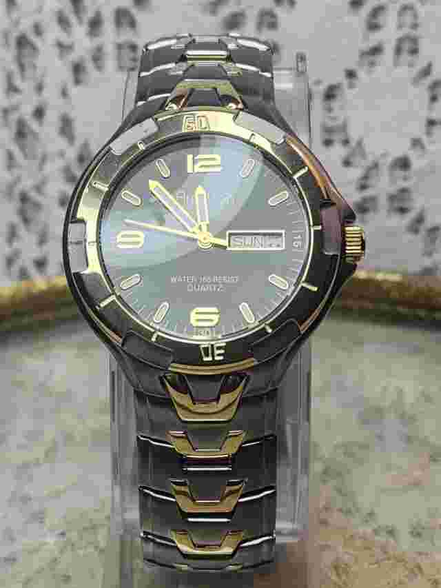 Armitron 165 Ft WR Quartz Two-Tone Men's Stainless Steel Watch-Day Date-Working