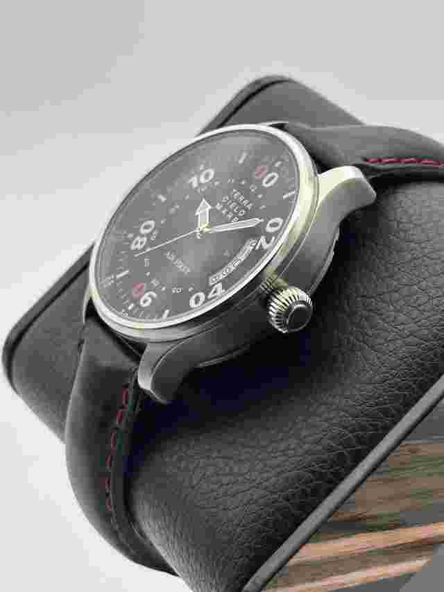 Terra Cielo Mare TCM Air First Harrier AV8 Swiss ETA 2824 Automatic 42mm