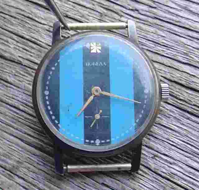 RARE SOVIET RUSSIAN POBEDA (ZIM) 2602 MENS WATCH  SERVICED