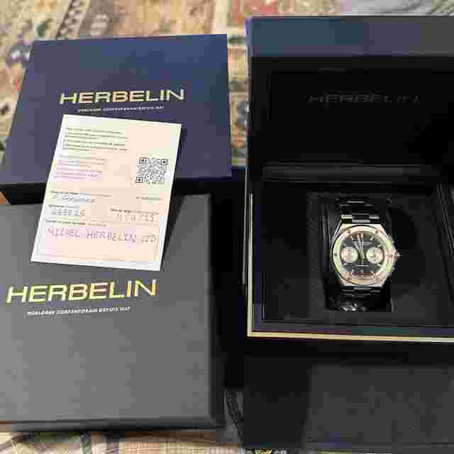 HERBELIN CAP CAMARAT 42mm Chronograph 245B25 FULL SET Worn 5 Times - MRRP £2339!