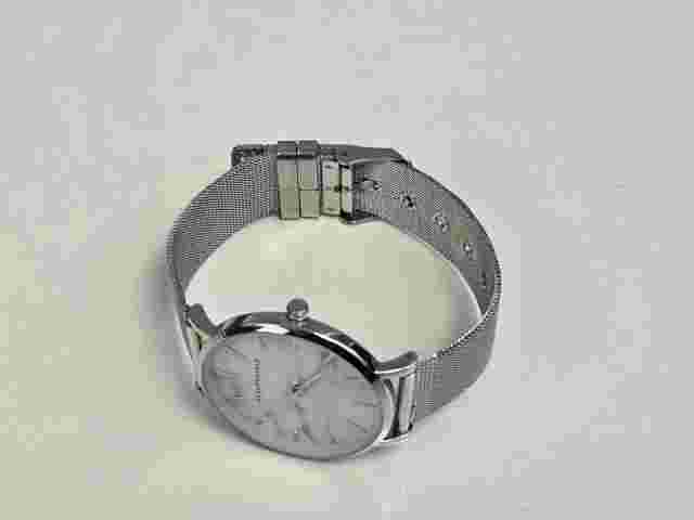 Aeropostale MOP Dial Watch Silver Metal/Mesh Band Quartz 17973 - New Battery