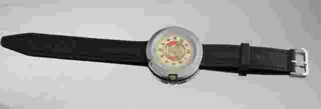 POBEDA ZIM Coat of arms USSR VINTAGE Soviet Russian watch mechanical hand-windin