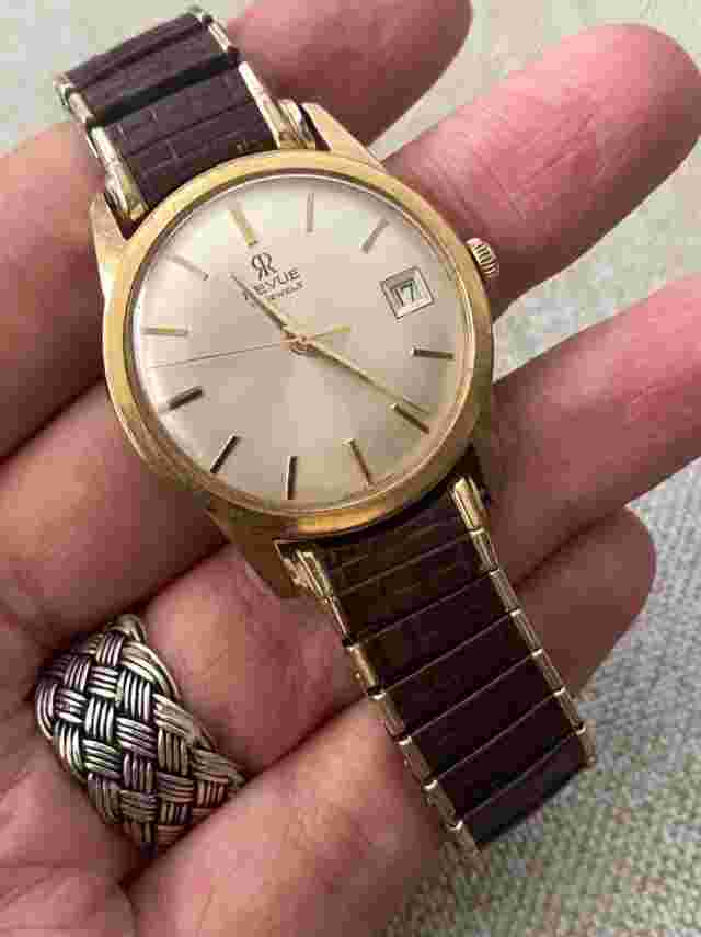 Revue 36 mm Steel Band Vintage Men's Wristwatch (Used)