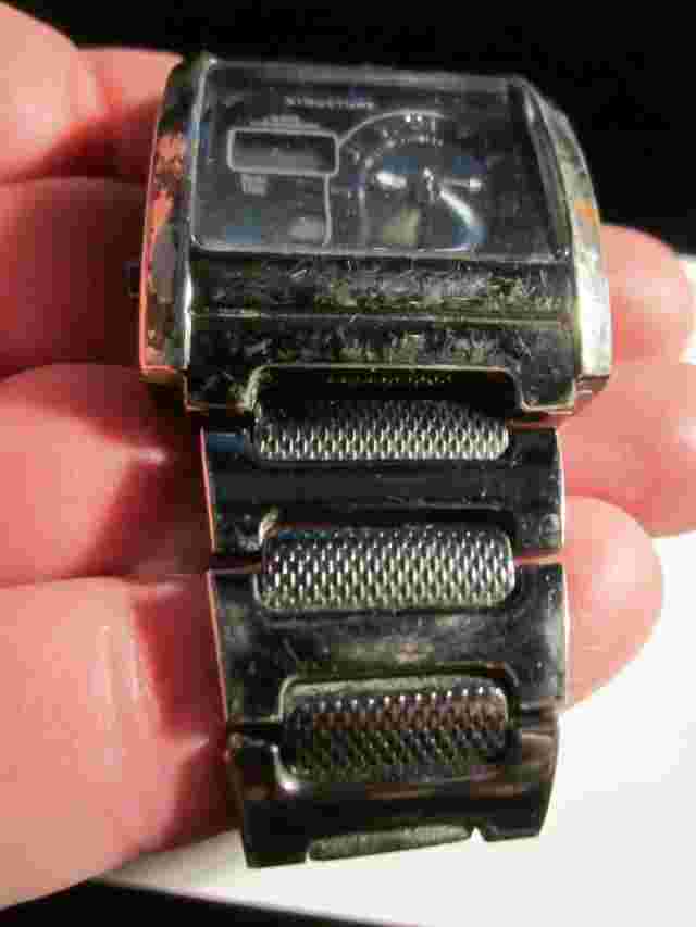 LARGE STRUCTURE WATCH DUAL TIME NOT WORKING - FITS 7 1/2" WRIST  - AG
