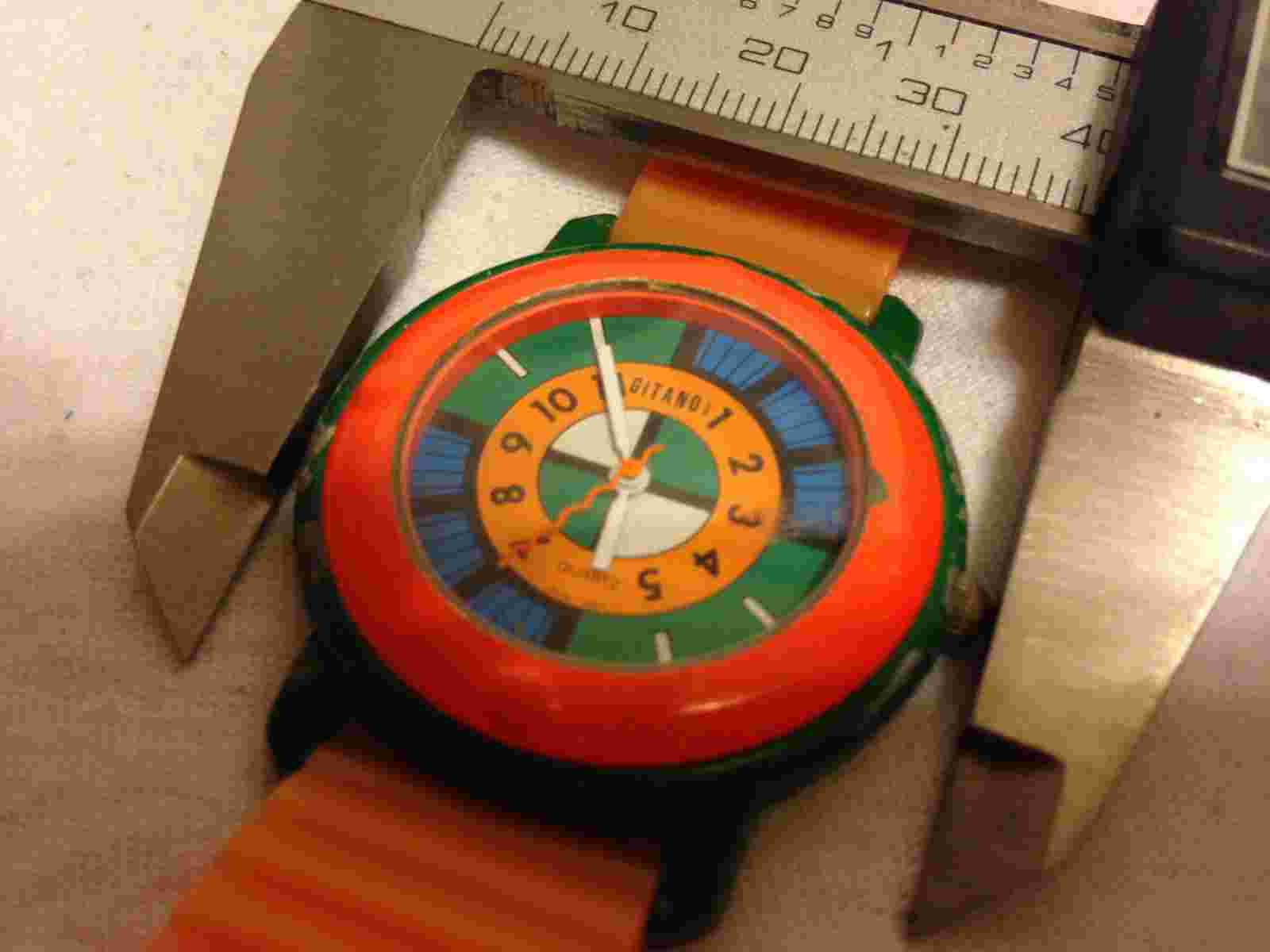 Collectible ladies Gitano watch,very colorful with some color tone loss,    L392