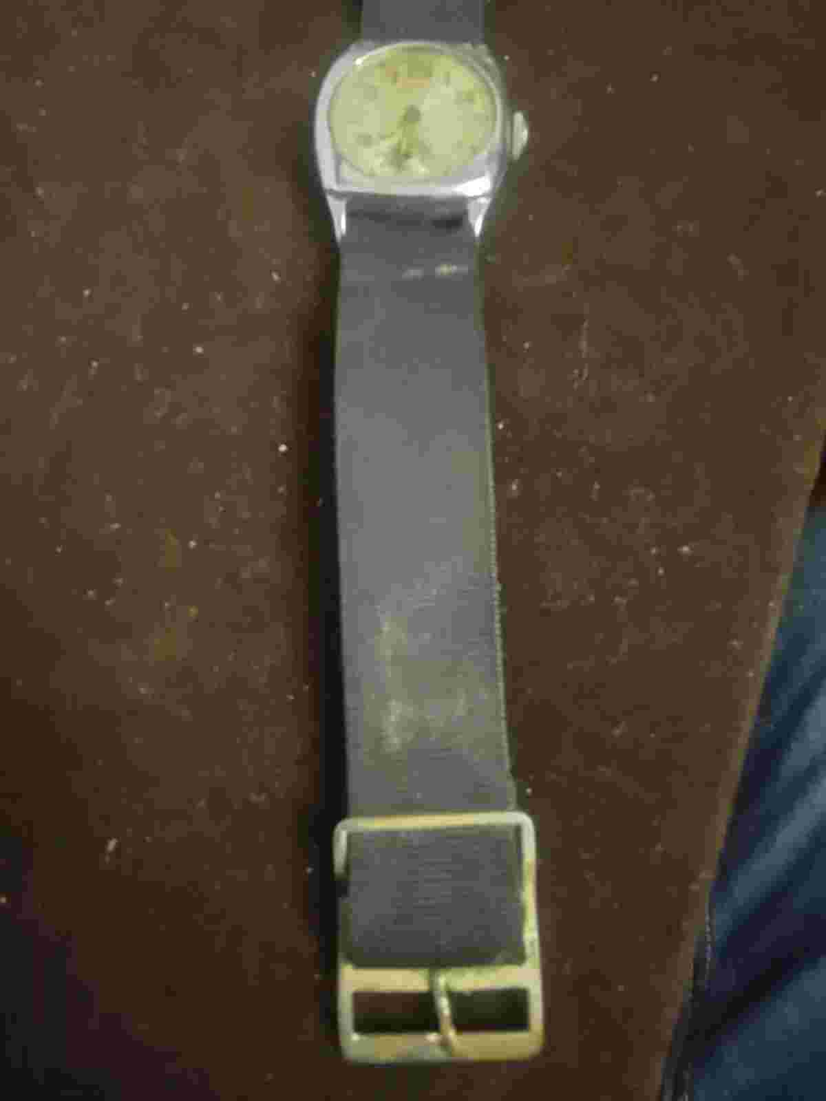 RARE Vintage 1930's Abercrombie & Fitch  WRISTWATCH Canvas Bracelet RUNS