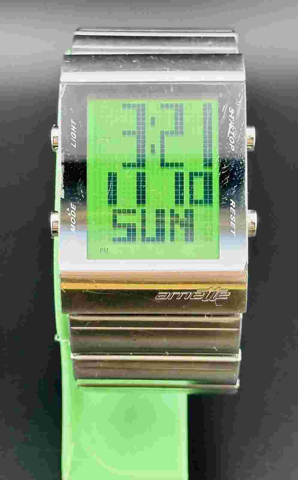 Rare Working Vintage Arnette LCD Digital Mens Watch AR 02302 50M M2