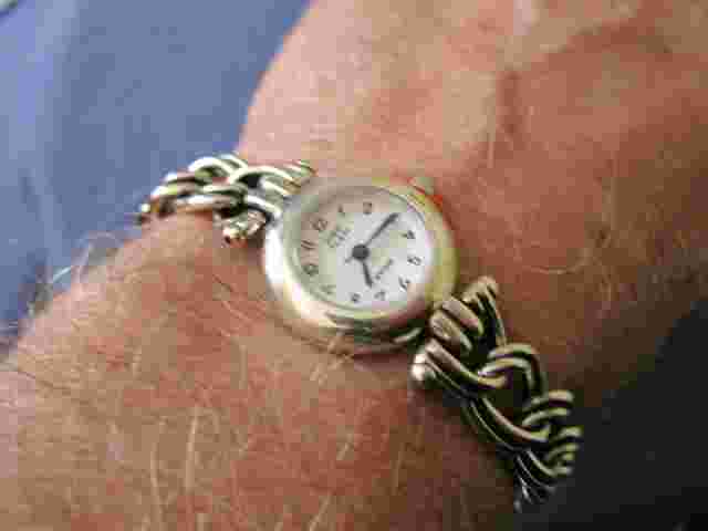 #140 ladys sterling silver ANN KLEIN curb link watch bracelet