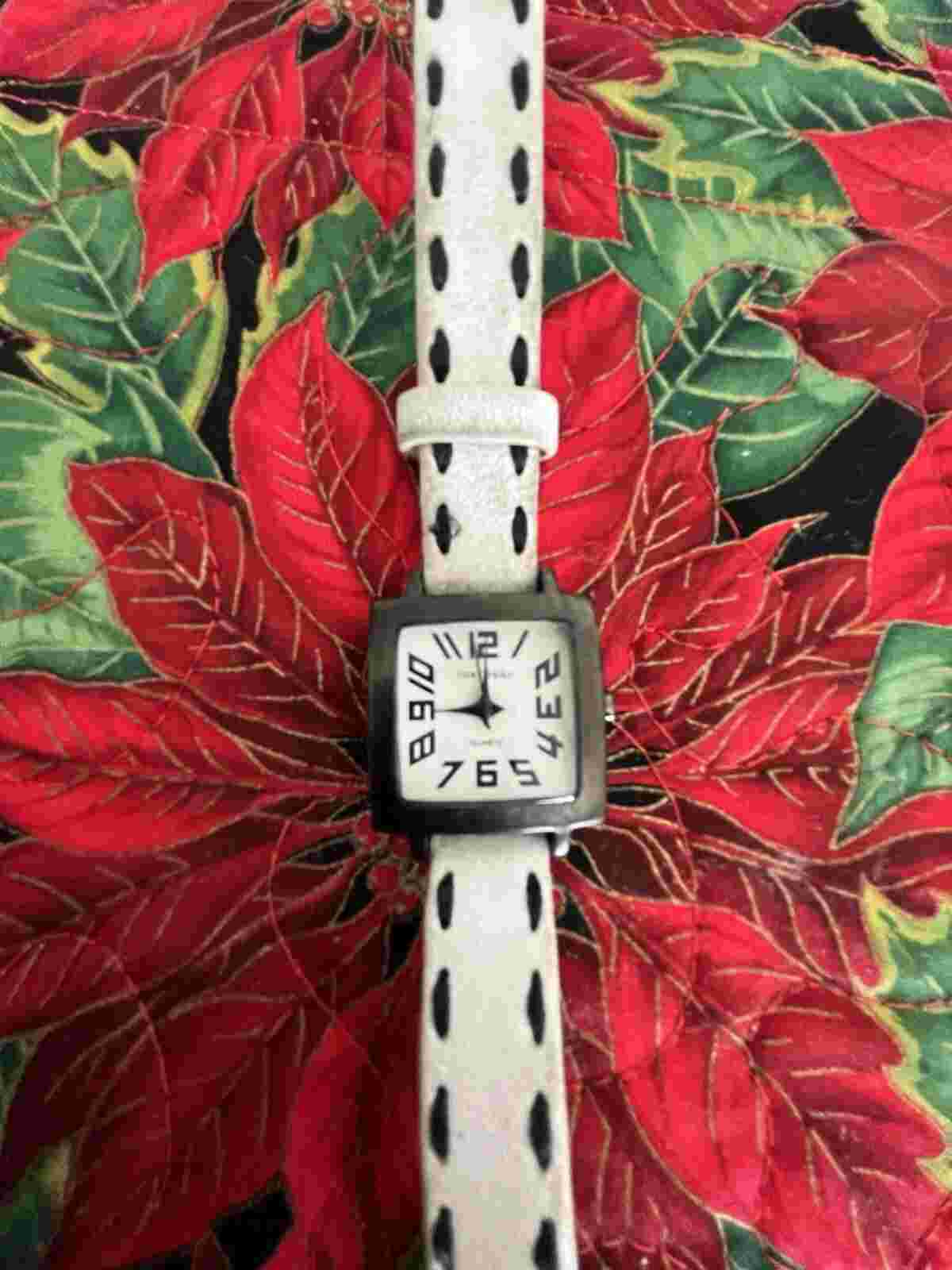 TOKYO bay Square  Black White Dial  Leather Band Watch