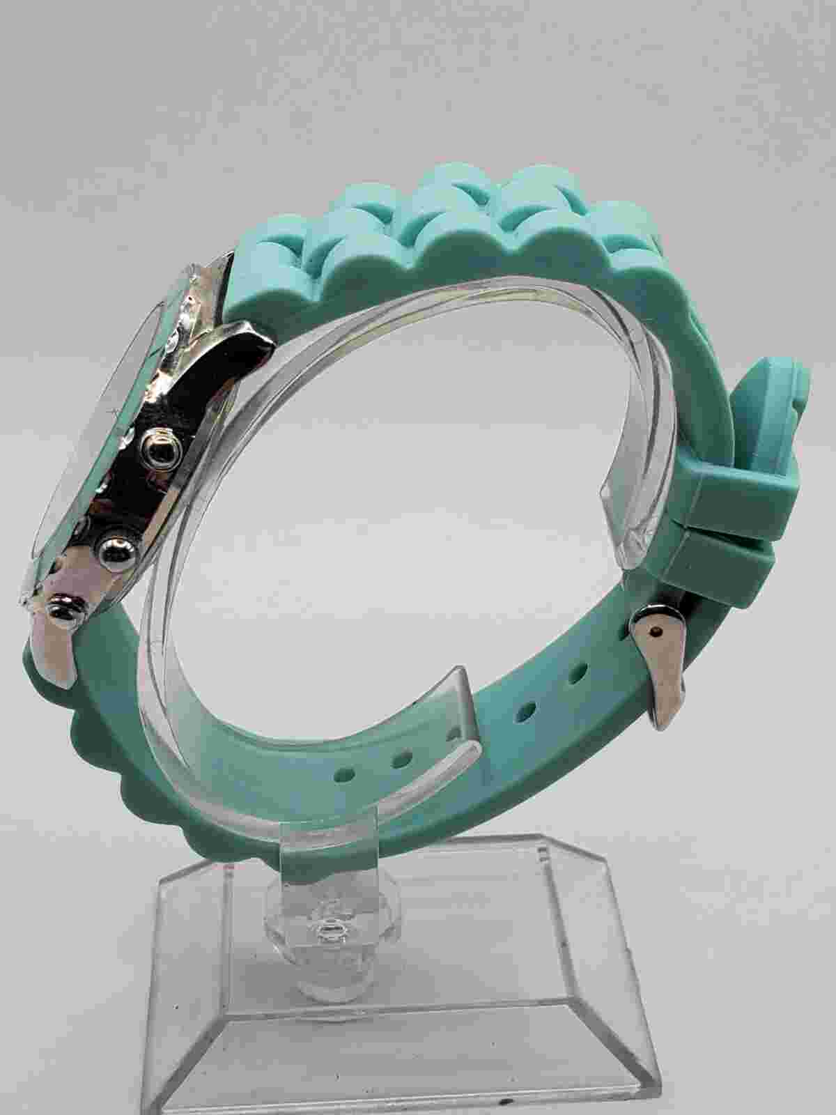 Aeropostale Ladies Quartz Watch 36mm Round Silver Tone Turquoise Silicone Band