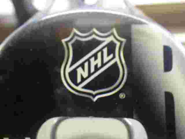 GAMETIME NHL ROOKIE SERIES BOSTON BRUINS WATCH (I-216)