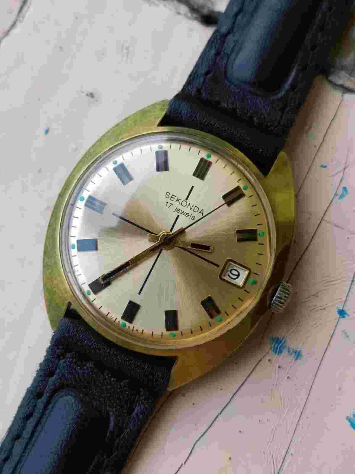 SECONDA Watch USSR Vintage Soviet  Mechanical Wristwatch.Gold plated.AU10