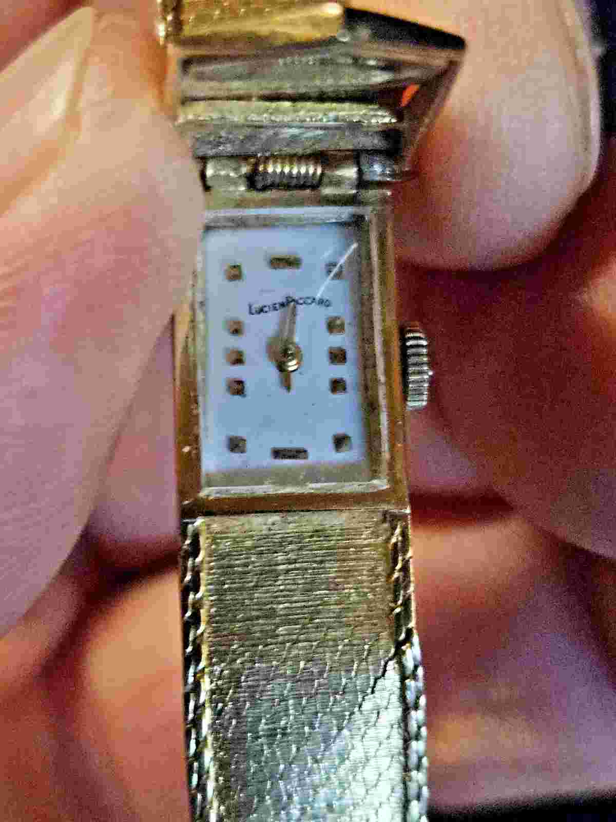 Lucien Piccard 14K SOLID GOLD W/Diamond Hidden Cover Vintage Ladies Watch Runs !