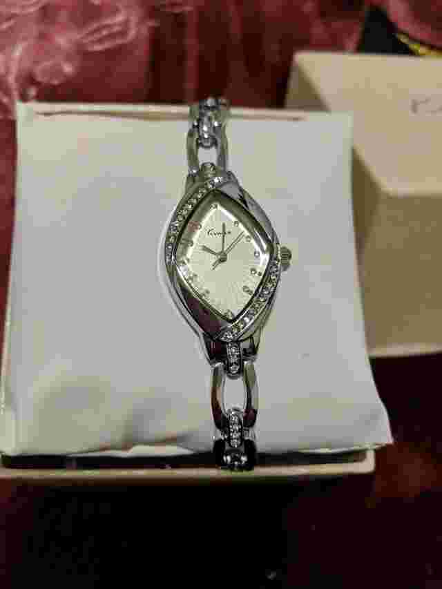 Kimio Silver Tone & Rhinestones Ladies Wrist Watch New with Tags