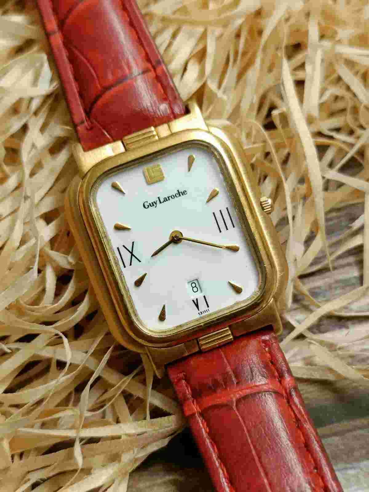 AUTHENTIC GUY LAROCHE SWISS QUARTZ MEN'S MINT WHITE DIAL DATE 131.11 VINTAGE