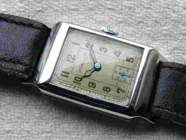 VINTAGE MEN'S WWII era H. MOSER & Cie RECTANGLE WRIST WATCH GOOD CONDITION