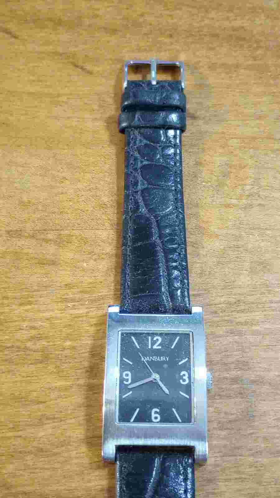 Danbury Stainless Steel WR100ft Ladies Watch, Running W/New Battery InstalledN