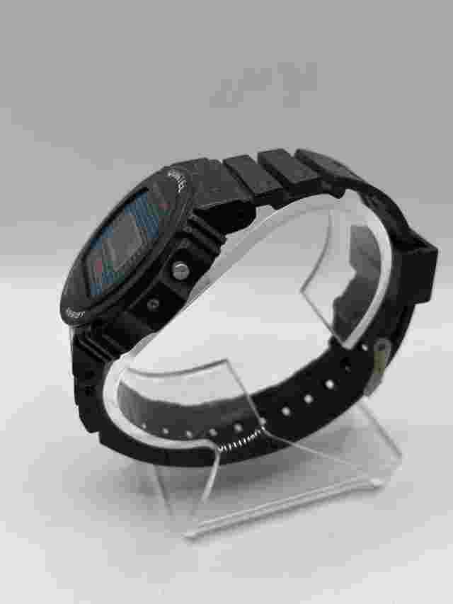 Quintel Vintage Digital Watch Black Resin Band WR- New Battery!