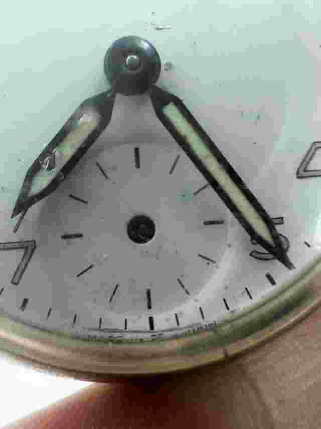 Yellow METAL Smiths Empire CASED CYLINDER POCKET WATCH IN Available Worldwide