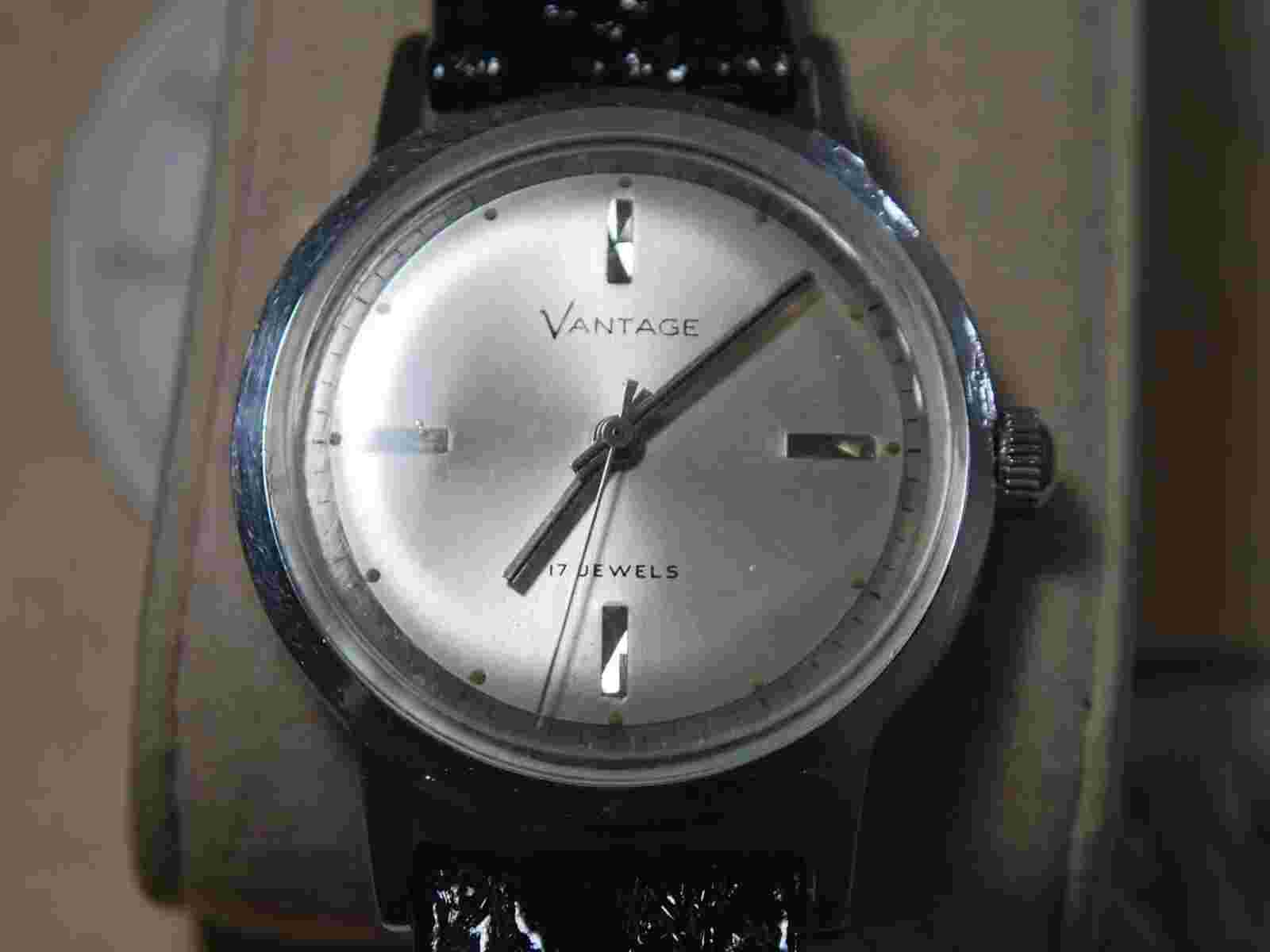 Vintage 1960s VANTAGE by Hamilton 17J Manual Wind Men's Watch