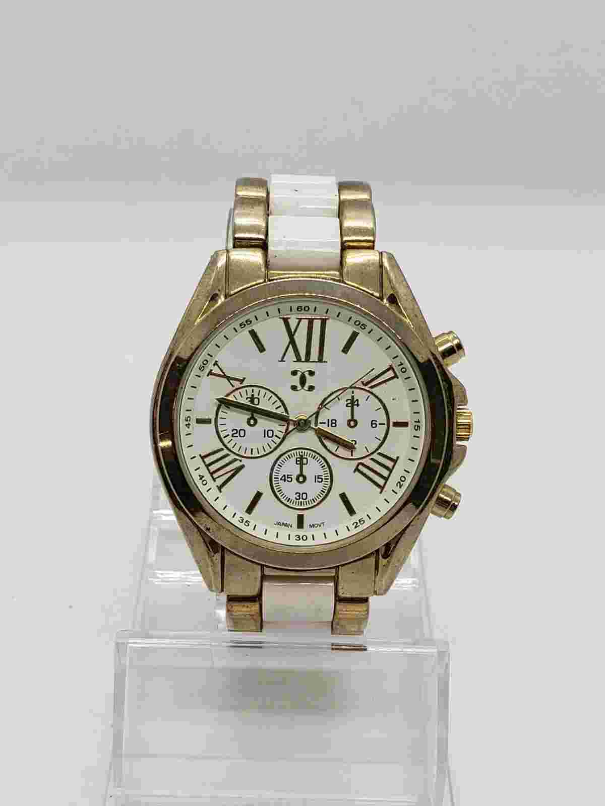 Charming Charlie ry4121gdwh Women's 40mm Watch Needs A New BATTERY