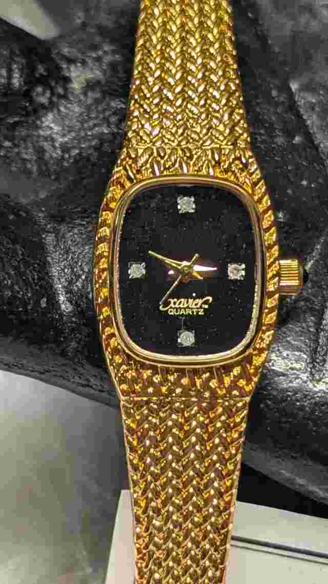 Ladies XAVIER Diamond Watch Gold Tone Certificate Of Authenticity New Battery
