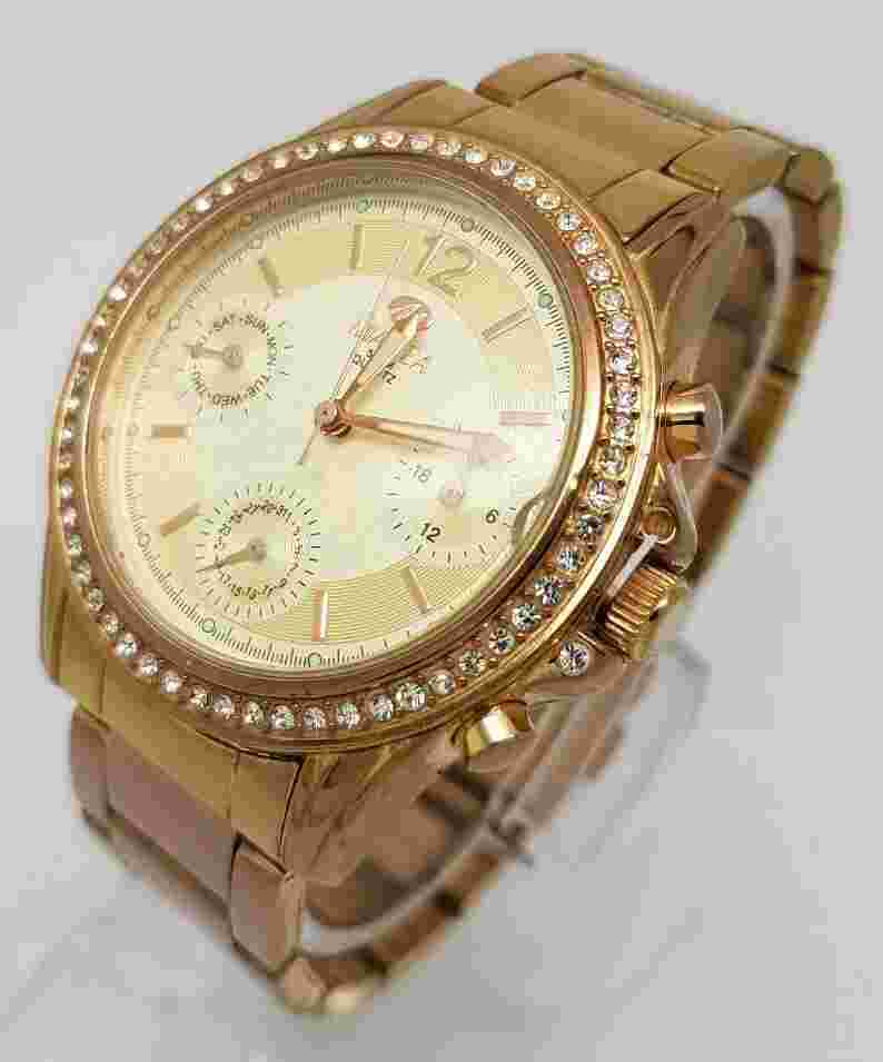 Beautiful Ladies Rose Gold Tone Marea  Wristwatch **New Battery** (P)