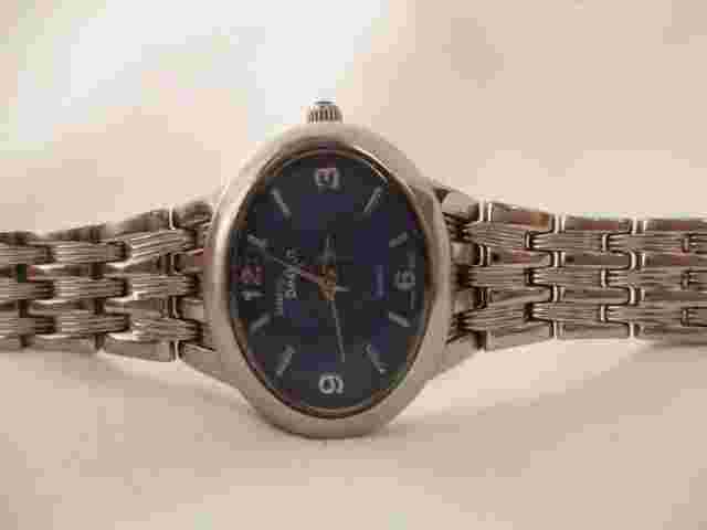 Steel by Design Analog Wristwatch with Quartz Movement and Water Resistance