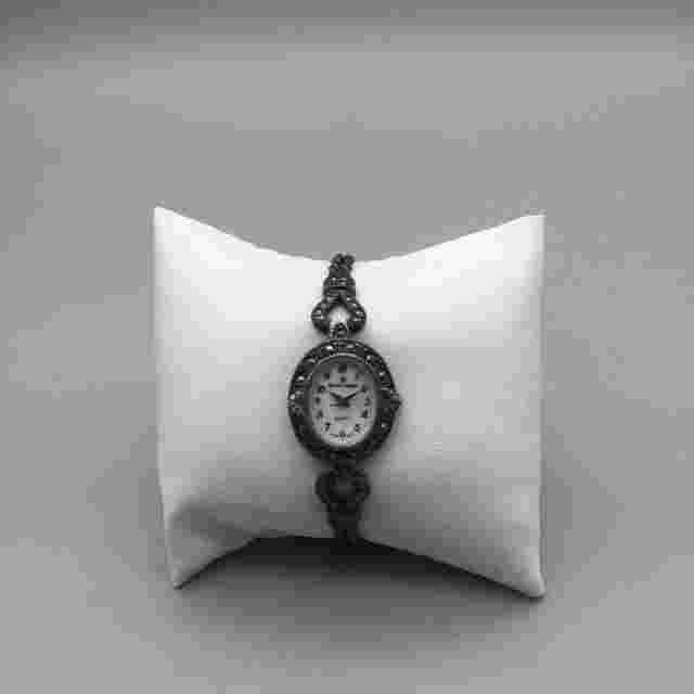 Etienne Aigner Watch Women 21mm Silver Tone Marcasite MOP Dial New Battery 7"