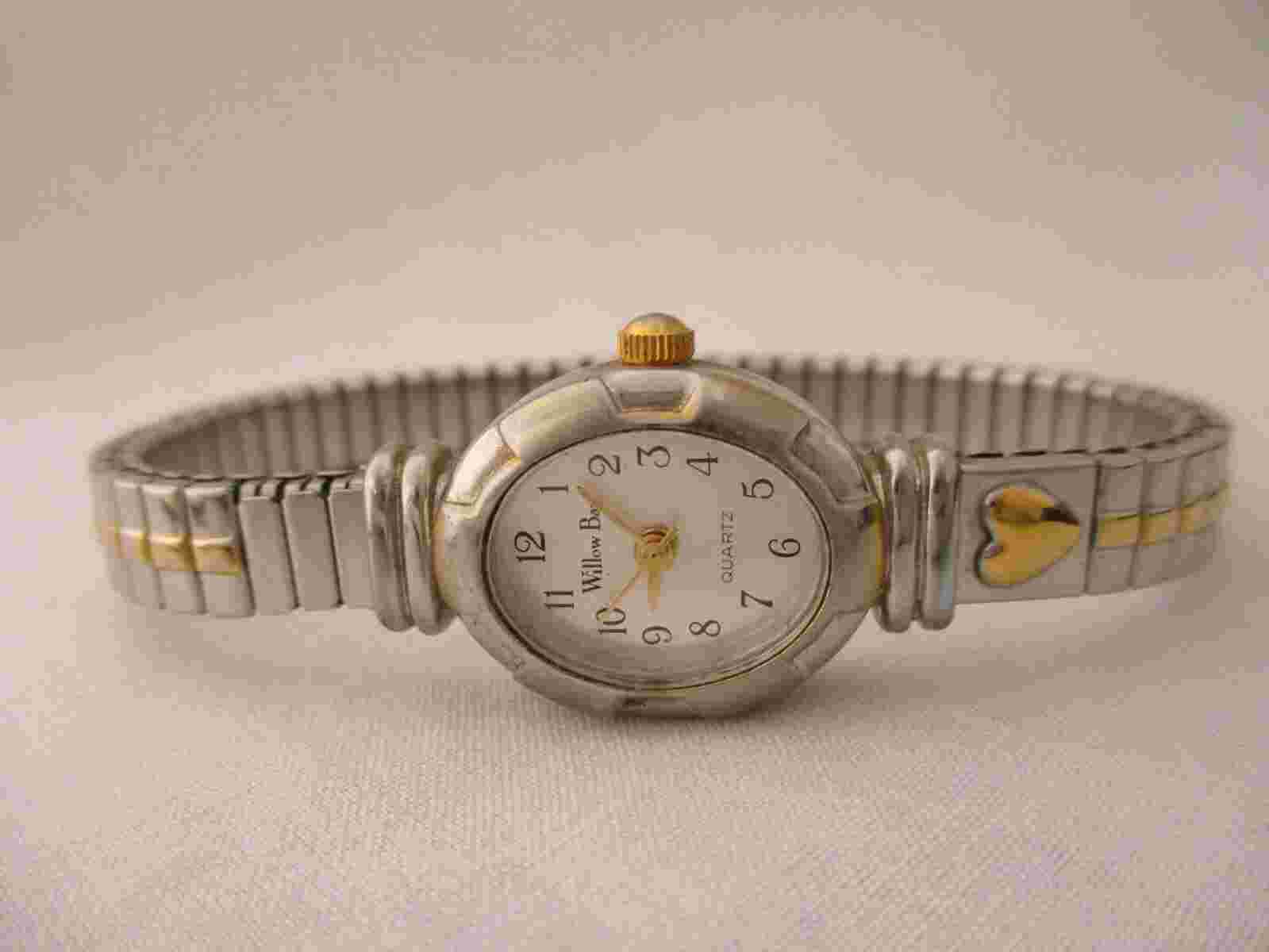 Willow Bay Wristwatch Silver & Gold Tone Heart Expansion Band Oval Shaped Face