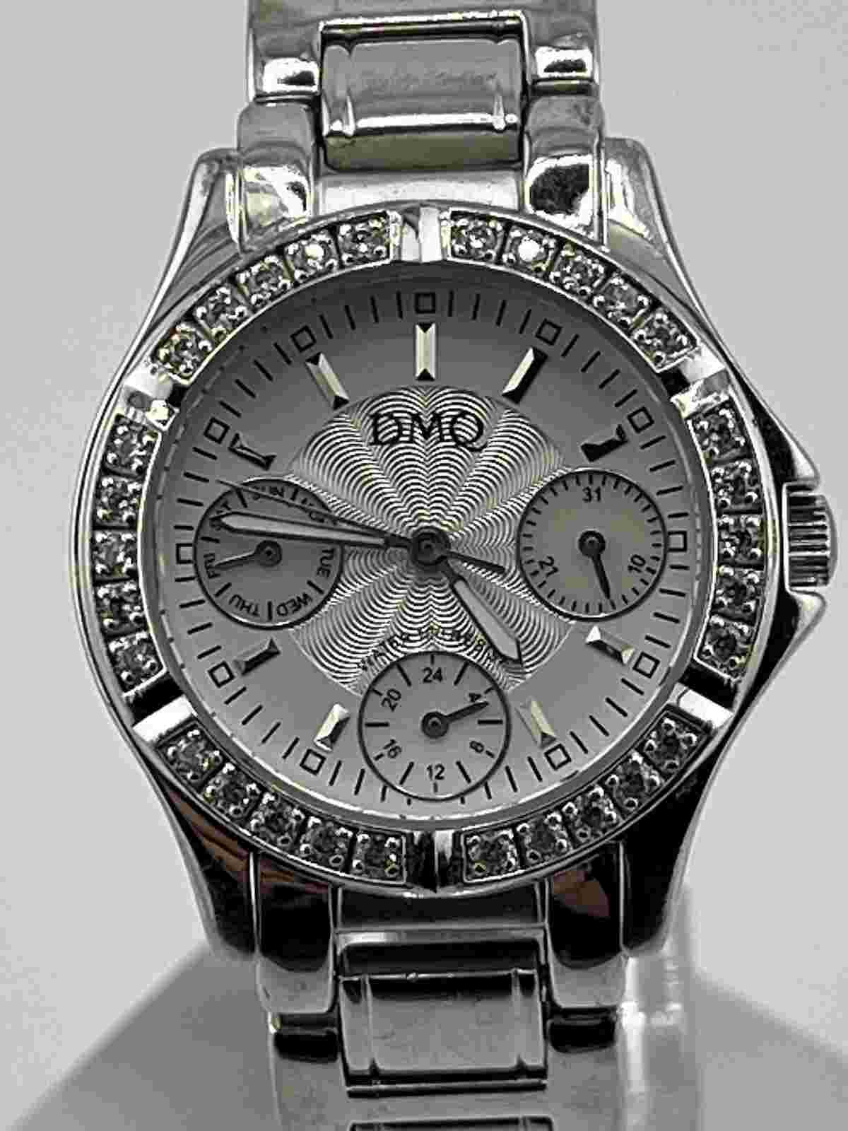 DMQ Silver Tone Crystal Bezel Brick Link Bracelet Band Watch 7 Inch