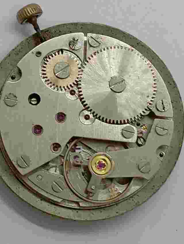 Vintage Pratina Cal. OSCO OS 800 Watch Movement Good Balance Main Spring READ!