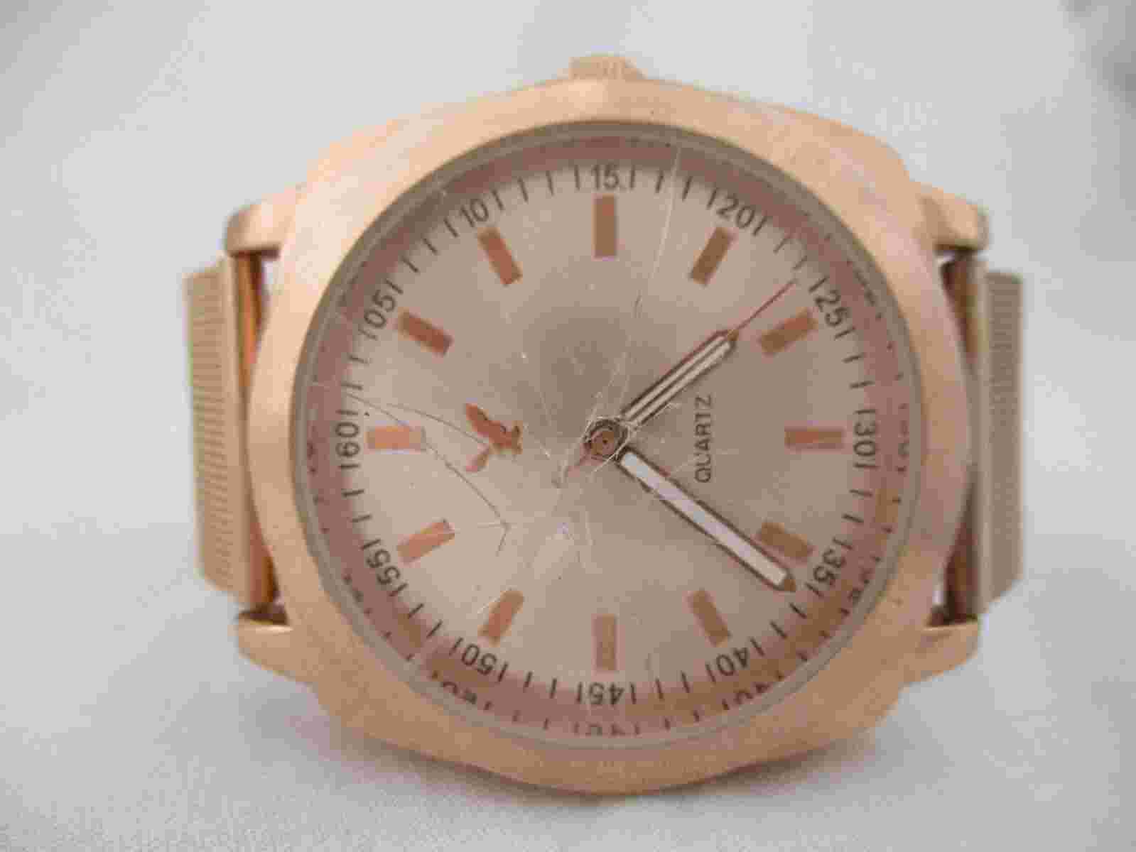 American Eagle Women's Gold Toned Buckle Band Analog Watch *Working*