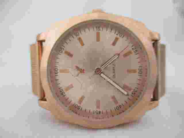 American Eagle Women's Gold Toned Buckle Band Analog Watch *Working*