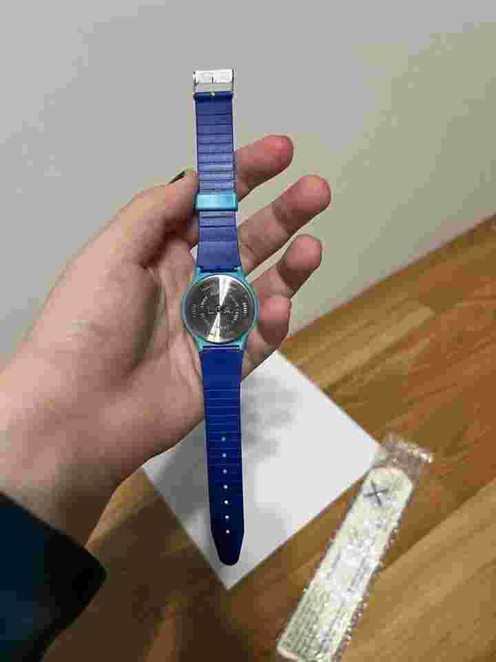 VINTAGE 1989 Avon Big Time Watch Blue/Turquoise