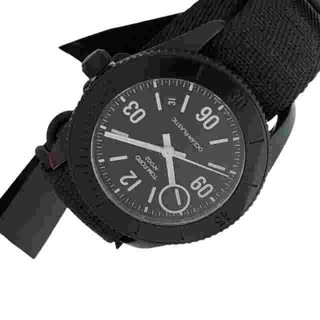 Wristwatch USED TOM FORD TF0120248283 N.002 Ocean Plastic Sports Men automatic