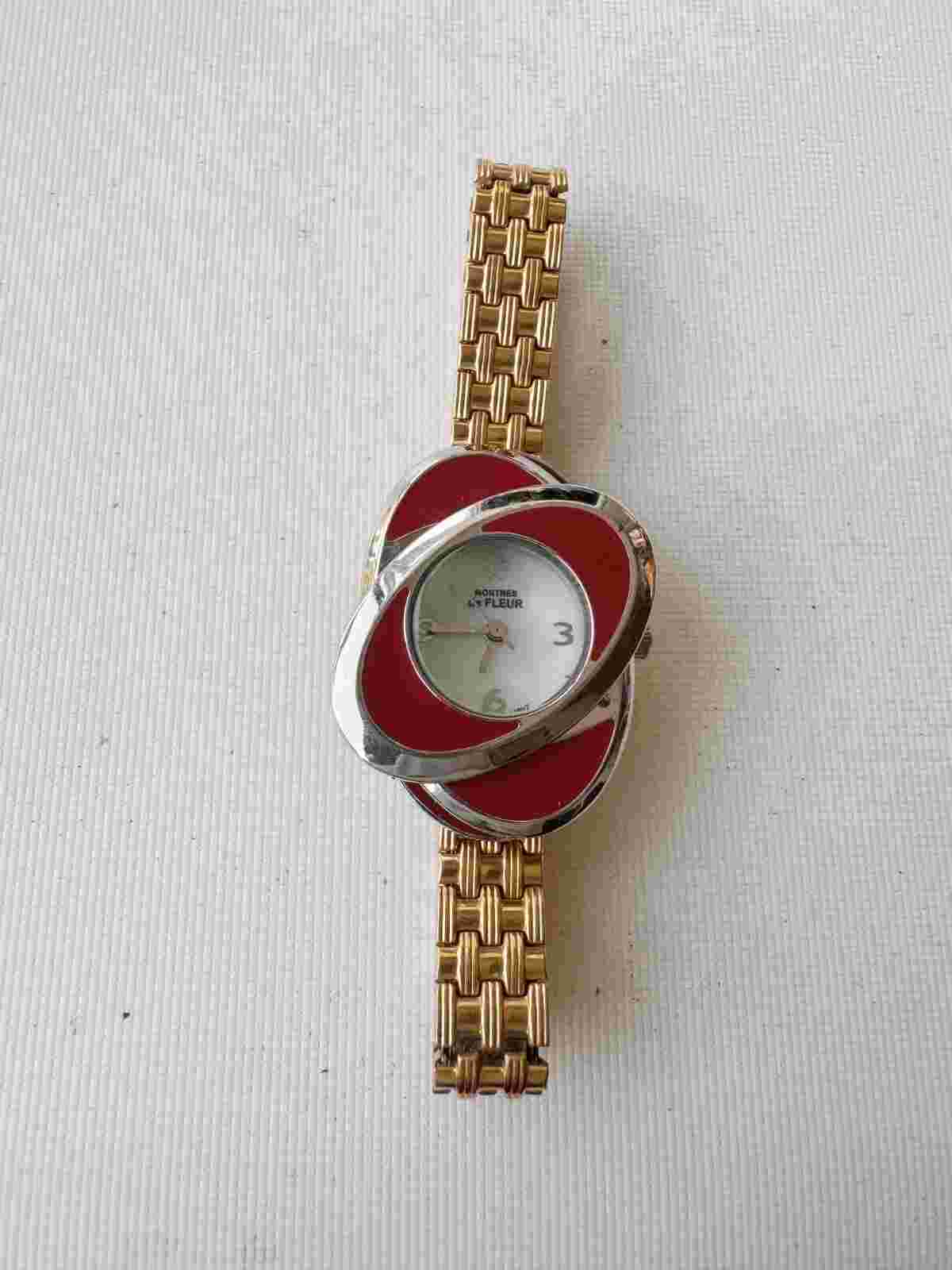 Vintage Montres de Fleur Women's Quartz Watch 24mm Case, Running，Mother-of-pearl
