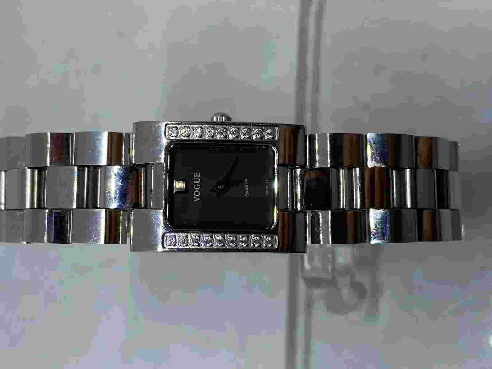 vogue lady diamond watch 18*25 mm