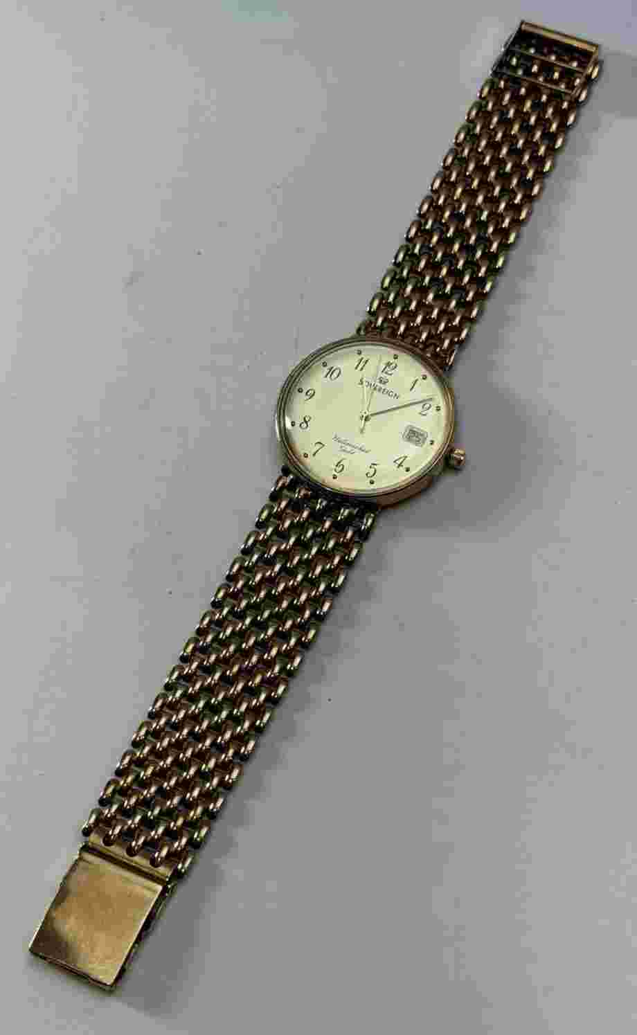 Sovereign Hallmarked Gold 9ct Gold Gents Watch on 9ct Gold Bracelet