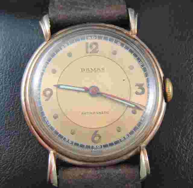 Vintage WWII DAMAS Hand Wind Swiss Military Watch Roman Dial Fancy Lugs 1940´s