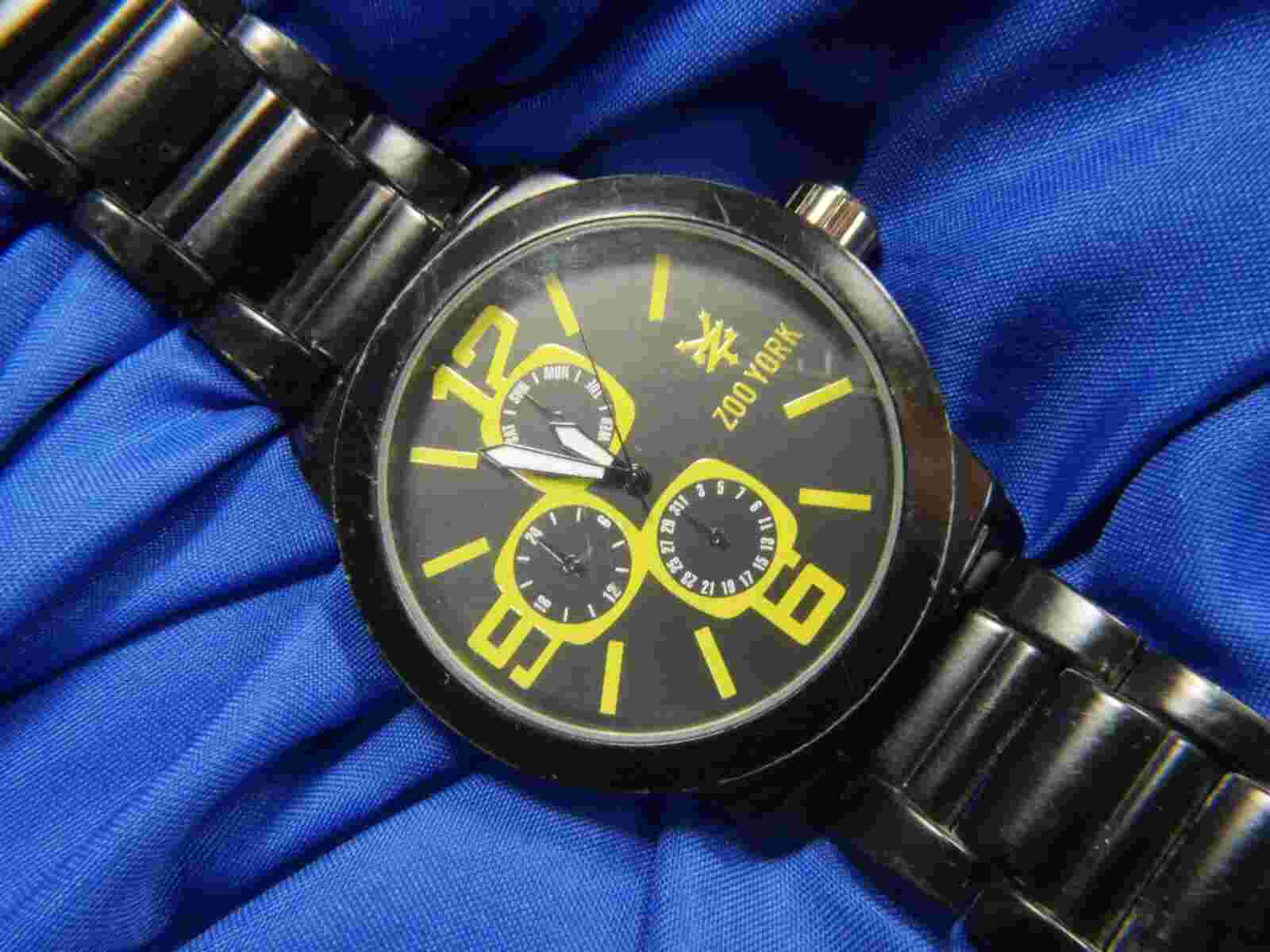 ZOO YORK 1307 washed BLACK TONE METAL DEPLOYANT MEN'S Watch FRESH BATTERY A20