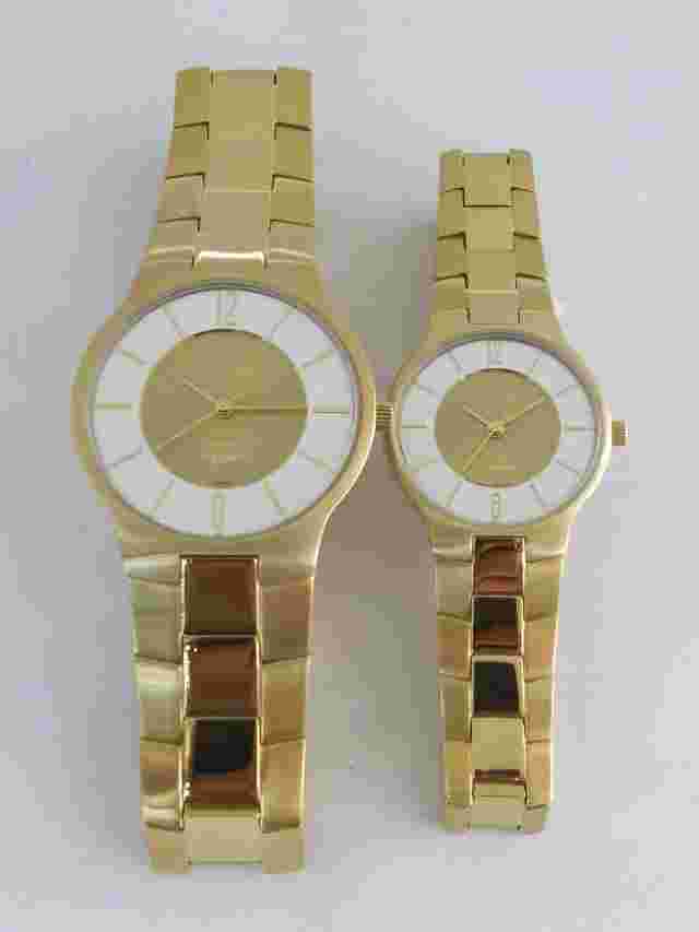 Sartego Seville quartz sapphire 50 meter Gold tone watch PAIR SVQ222 SVQ662