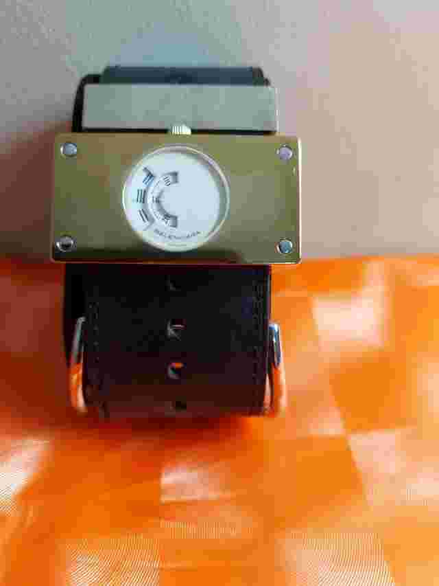 Balanciago Womens Wirst Watch