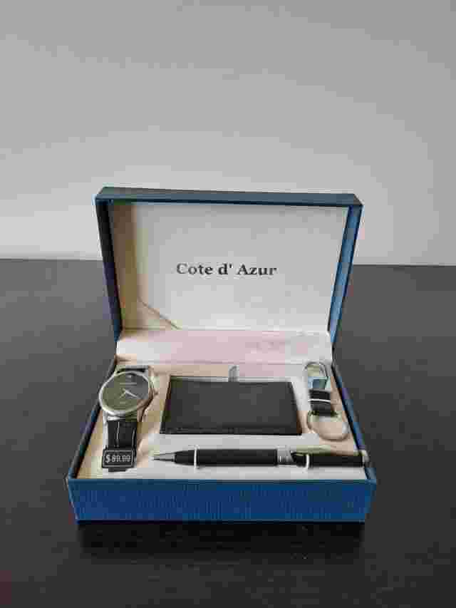 Vintage Cote d' Azur Mens Wrist Watch Card Holder Wallet Key Chain and Pen Set