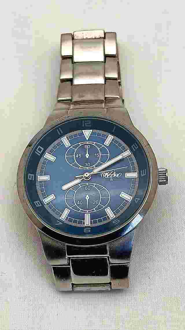 MOSSIMO MENS VINTAGE Blue STAINLESS STEEL WATCH B4